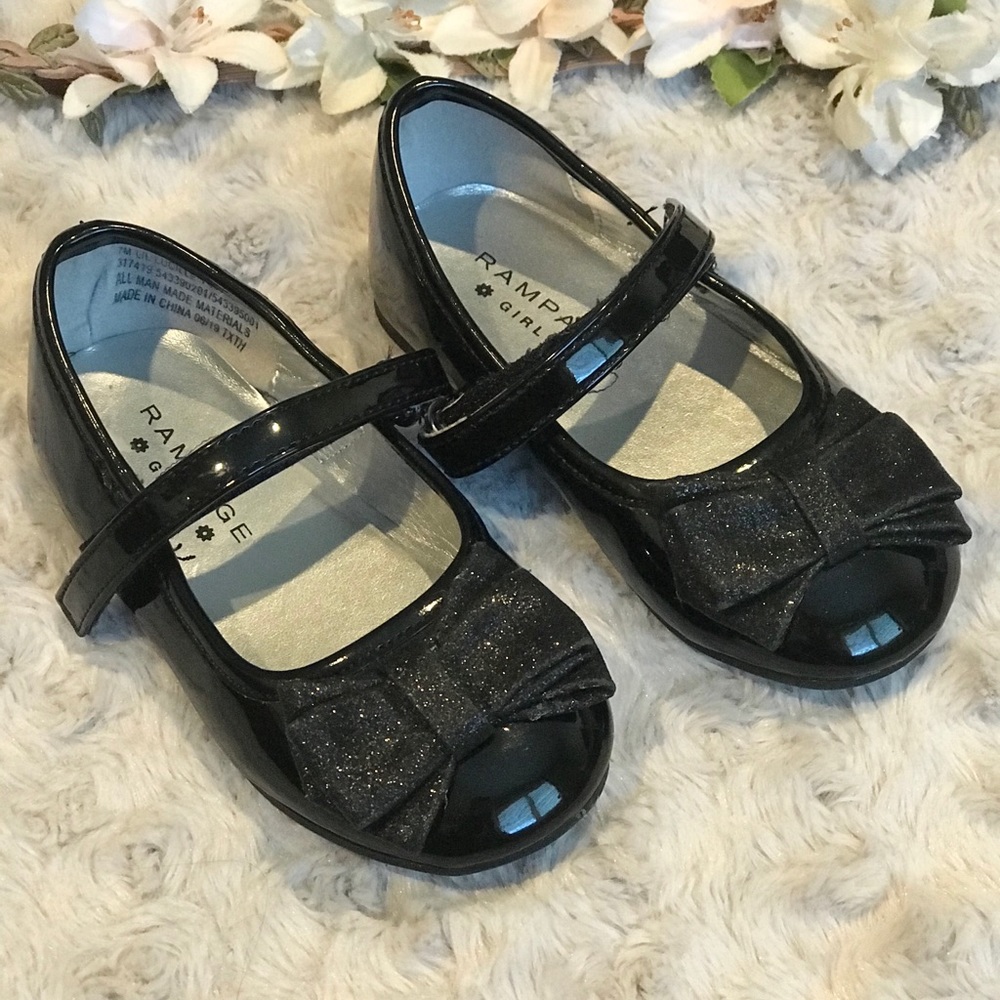 Baby girl black shoes